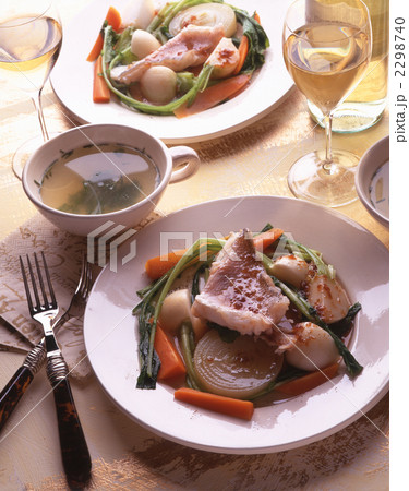 白身魚のソテー 2298740