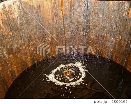 滴るニュクマム（フーコック島／ベトナム） 2300165