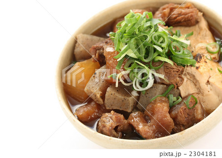 牛すじ煮込み 2304181