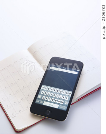 スマートフォンとダイアリー 2306733