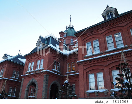 冬の旧北海道庁 2311563