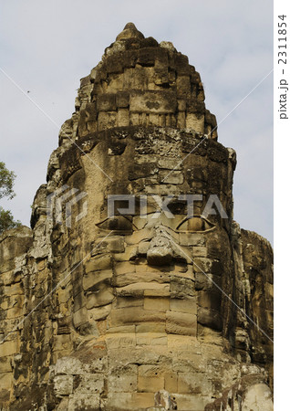 アンコールトムの微笑み 2311854