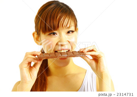 食いしん坊の女性 2314731