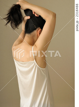 ヘアー背中 2316466