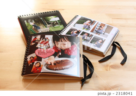 ３冊のフォトブック（幼い女の子の日常） 2318041