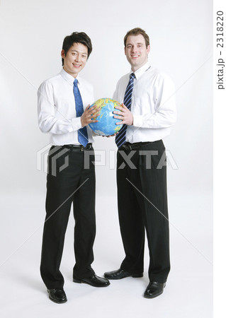 グローバルビジネス_W_829680 2318220