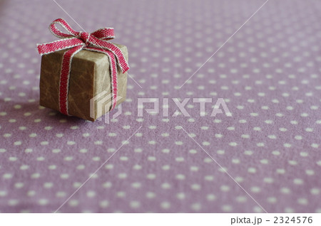 プレゼント 2324576