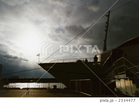 フネ フネ 2334477