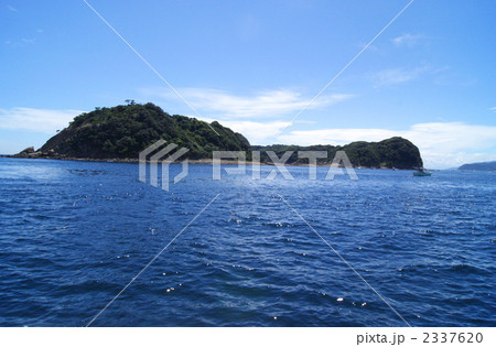 紀伊水道に浮かぶ島 2337620