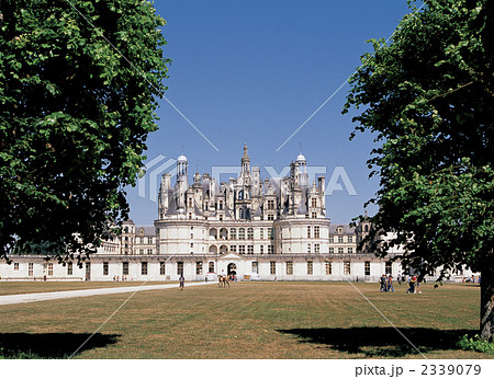 ロワールの古城 シャンボール城 ロワールの古城 シャンボール城 2339079