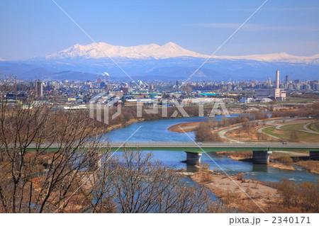 嵐山からみる旭川市 2340171