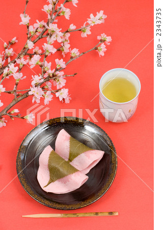 長命寺桜餅と桜の花 長命寺桜餅と桜の花 2343735