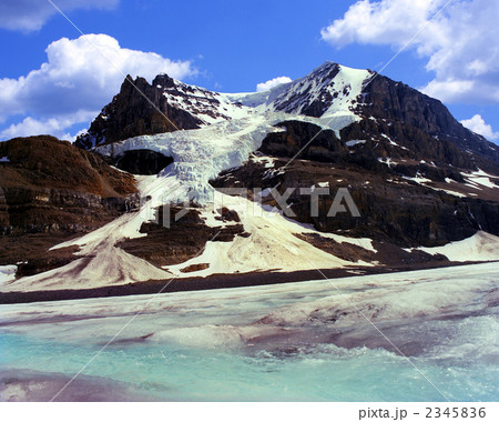カナディアン・ロッキー　アサバスカ氷河 2345836