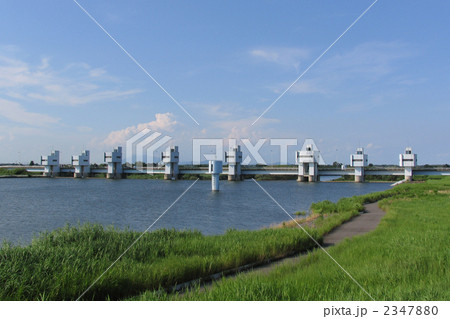 現在の岡堰風景　 2347880