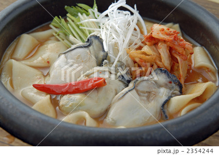 牡蠣キムチきしめん 2354244