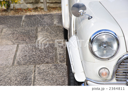 ヘッドライト ヘッドライト 2364811