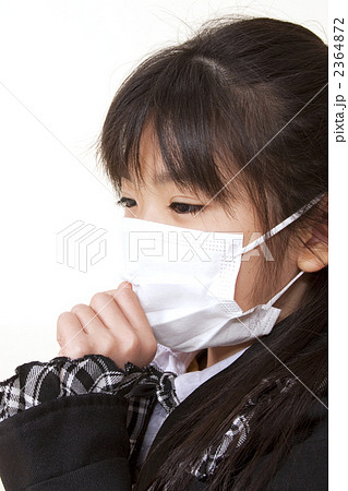 マスクをした女の子 マスクをした女の子 2364872