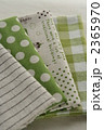 グリーン系の生地 2365970