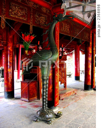 鶴と亀の縁起物 2368898