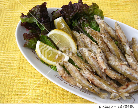 ワカサギの唐揚げ ワカサギの唐揚げ 2370486