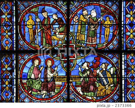 シャルトル大聖堂ステンドグラス、聖シモンと聖ユダ 2373366