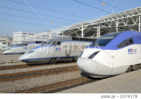 韓国　高速鉄道KTX　ソウル駅 2374178
