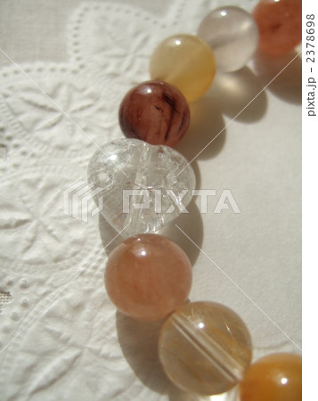 クラック水晶とルチルクオーツのブレスレット 2378698