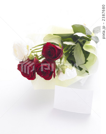 バラの花束とカード バラの花束とカード 2387680