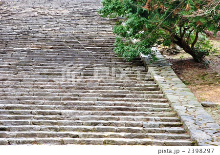 東大寺石段 2398297