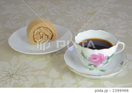 コーヒーとロールケーキ 2399466