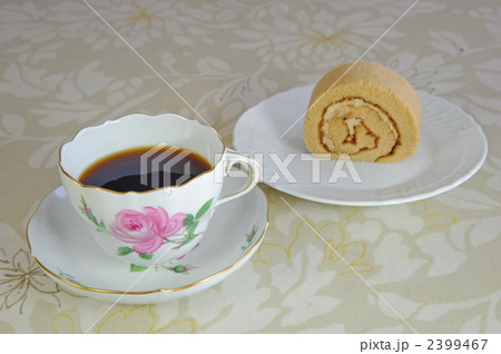 コーヒーとロールケーキ 2399467