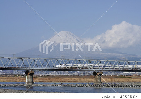 N700系と富士山 2404987