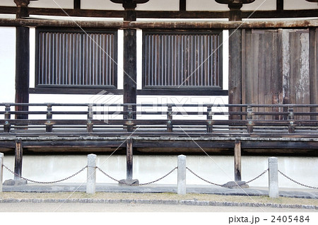 東大寺三月堂の回廊 2405484