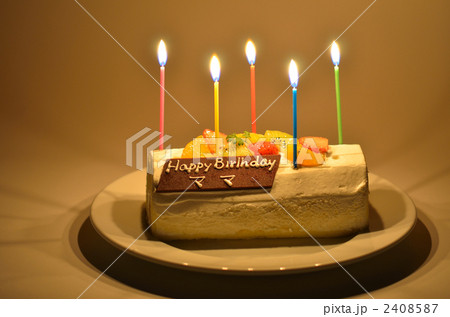バースデイケーキ 2408587