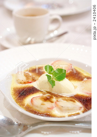 イチゴのグラタン イチゴのグラタン 2410406