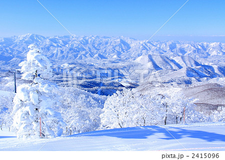 森吉山の雪景色 2415096