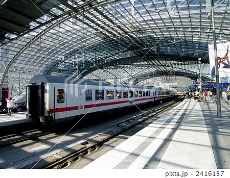 ベルリン中央駅 2416137
