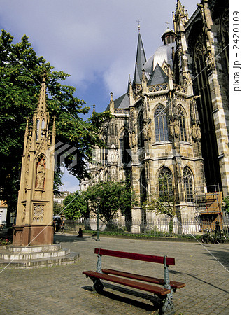 アーヘンのアーヘン大聖堂 2420109