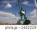 2422229