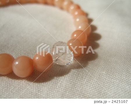 オレンジ色のアベンチュリンとハート型のクラック水晶 2425107