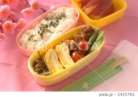 お花見弁当 お花見弁当 2425703