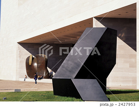 ワシントンＤＣのナショナルギャラリー西館 2427953