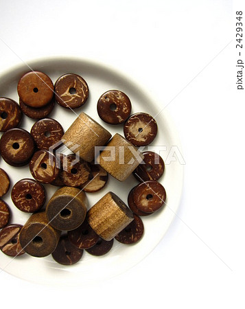 ウッドビーズ 2429348