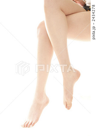 ボディパーツ 素足 女性の写真素材