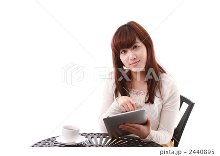 iPadと女性 iPadと女性 2440895