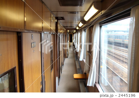 2445196
