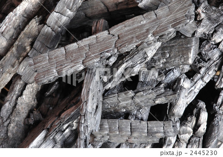 炭のテクスチャ 2445230