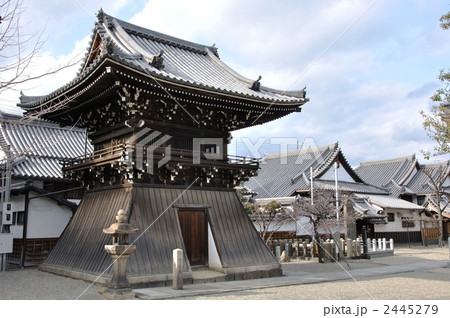 鐘楼・尼崎本興寺 2445279