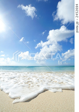 与論島のビーチ 与論島のビーチ 2452694