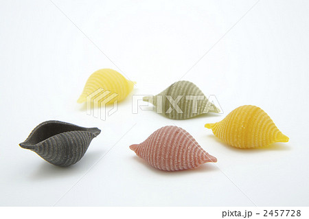 シェル型のパスタ シェル型のパスタ 2457728